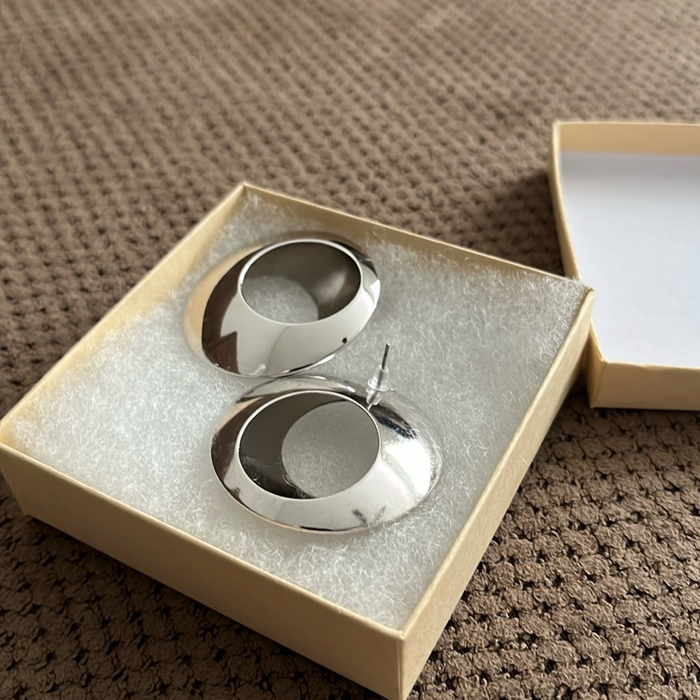 UFO Earrings Vintage